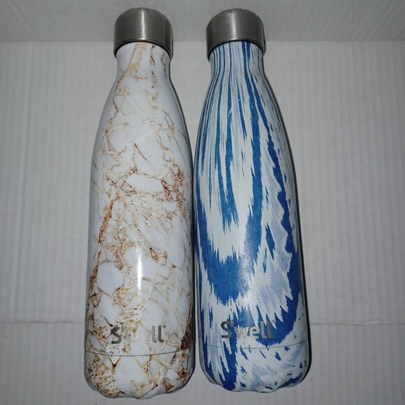 BUNDLE LOT OF (2) S' WELL WATER BOTTLES - Picture 1 of 13